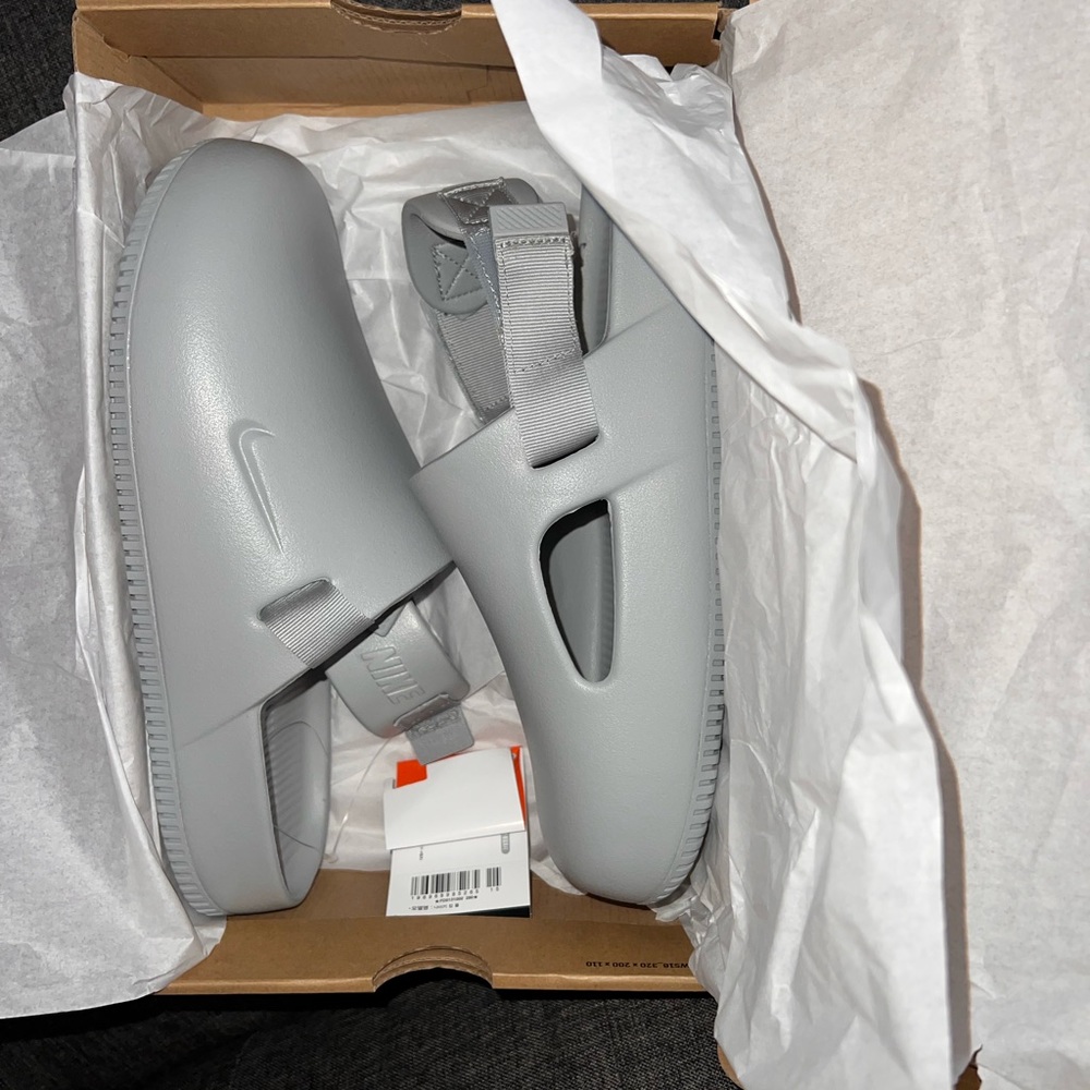 Nike call mule slides US men’s size 10